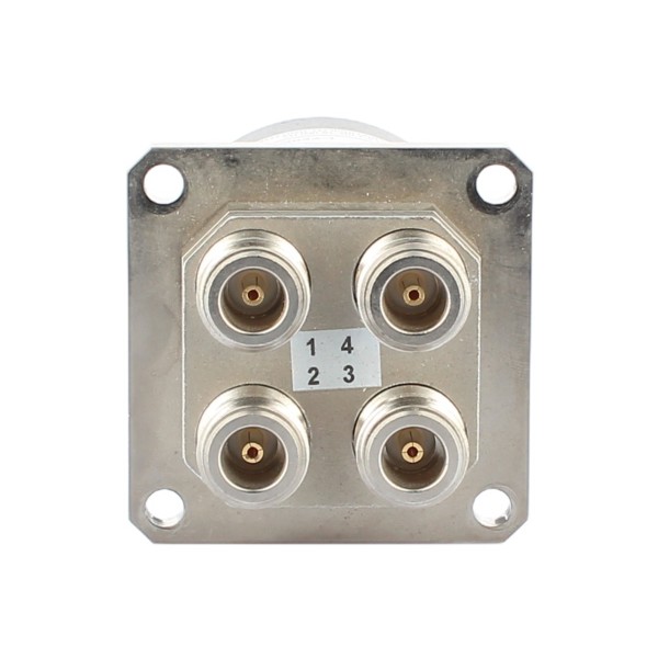 Relcomm-Übertragungsrelais mit Standard-N-Anschlüssen